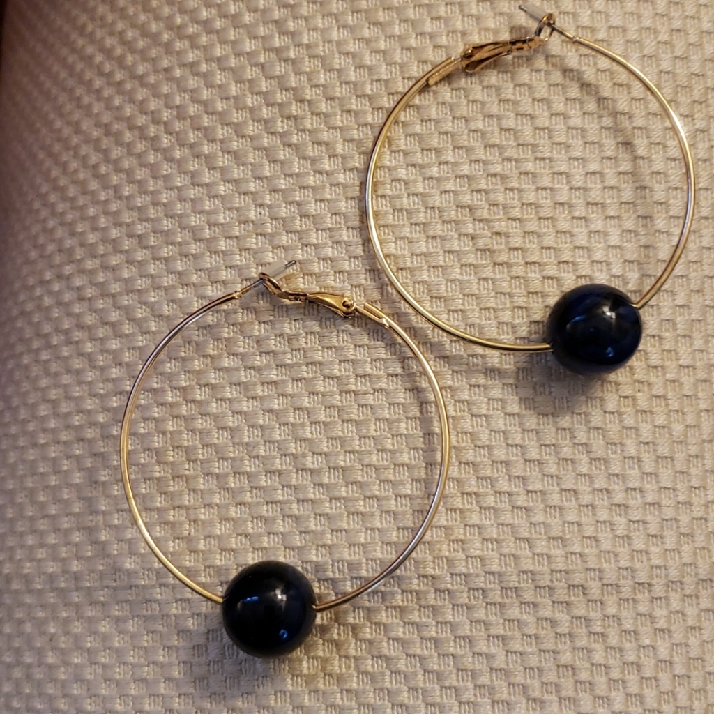 Arizona Hoop Earrings 9$